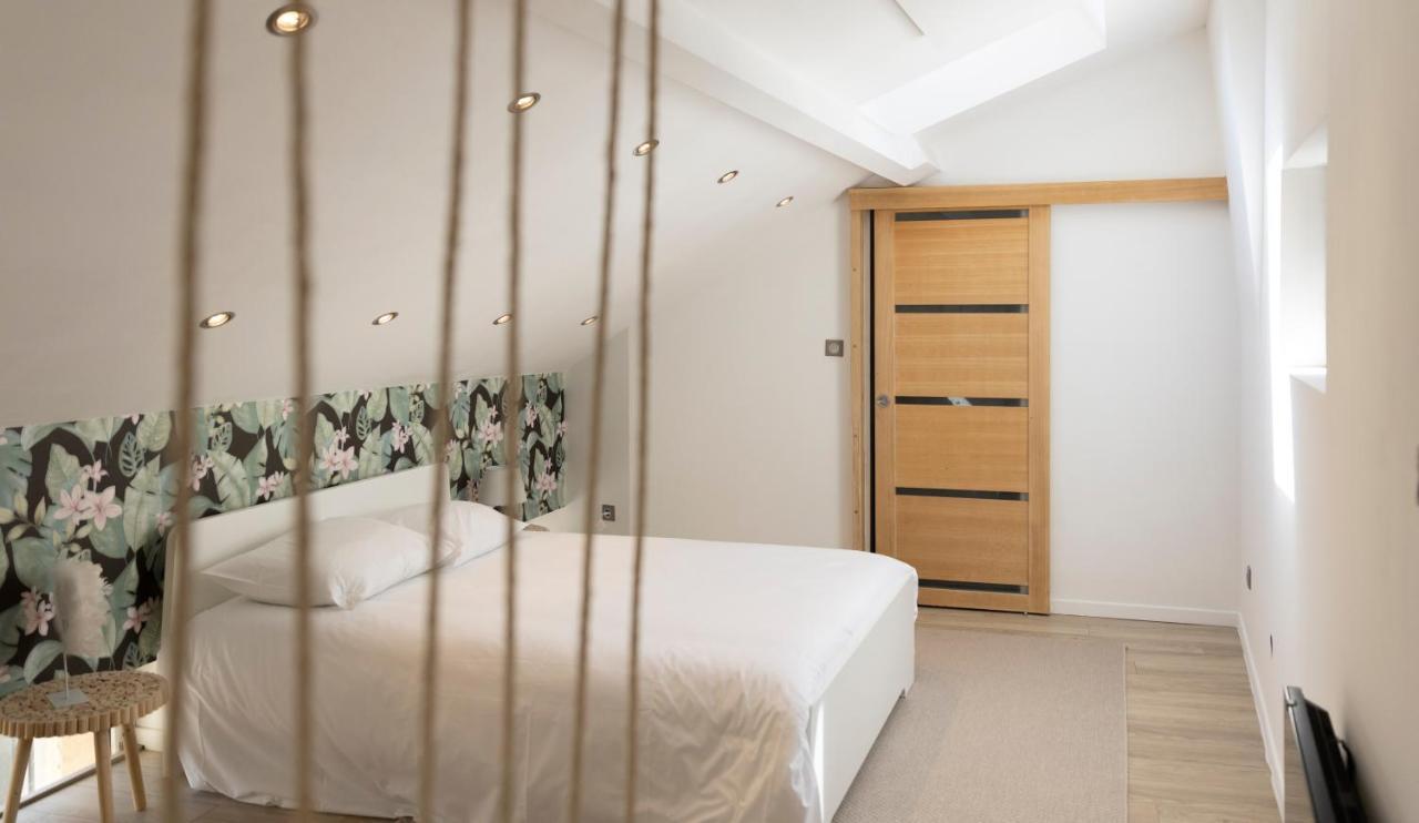 Magnifique Triplex Avec Sauna Plein Centre Ville Metz Luaran gambar